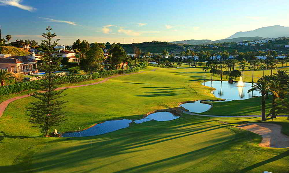 Golfimmobilien in Marbella, - Aston Estates - Ihr deutscher Bauträger in Marbella